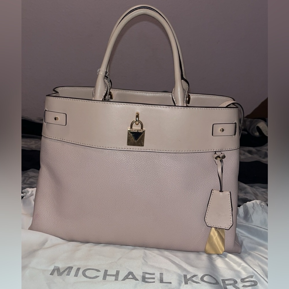 Michael Kors Satchel NWOT!